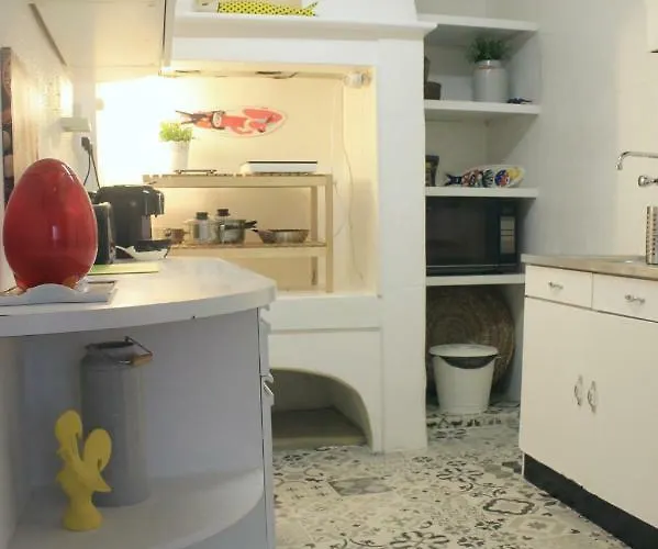 Window To Iii شقة *